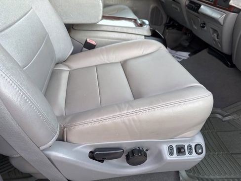 Used 2005 Ford F250 Lariat image 15