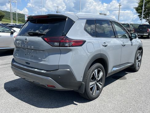 Used 2022 Nissan Rogue SL w/ SL Premium Package AWD/4WD image 5