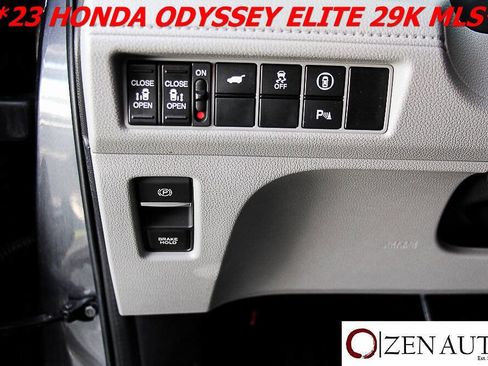Used 2023 Honda Odyssey Elite image 22