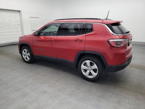 Used 2019 Jeep Compass Latitude image 3