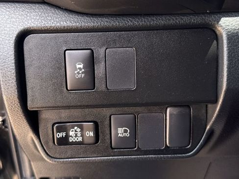 Used 2022 Toyota Tacoma SR AWD/4WD image 22