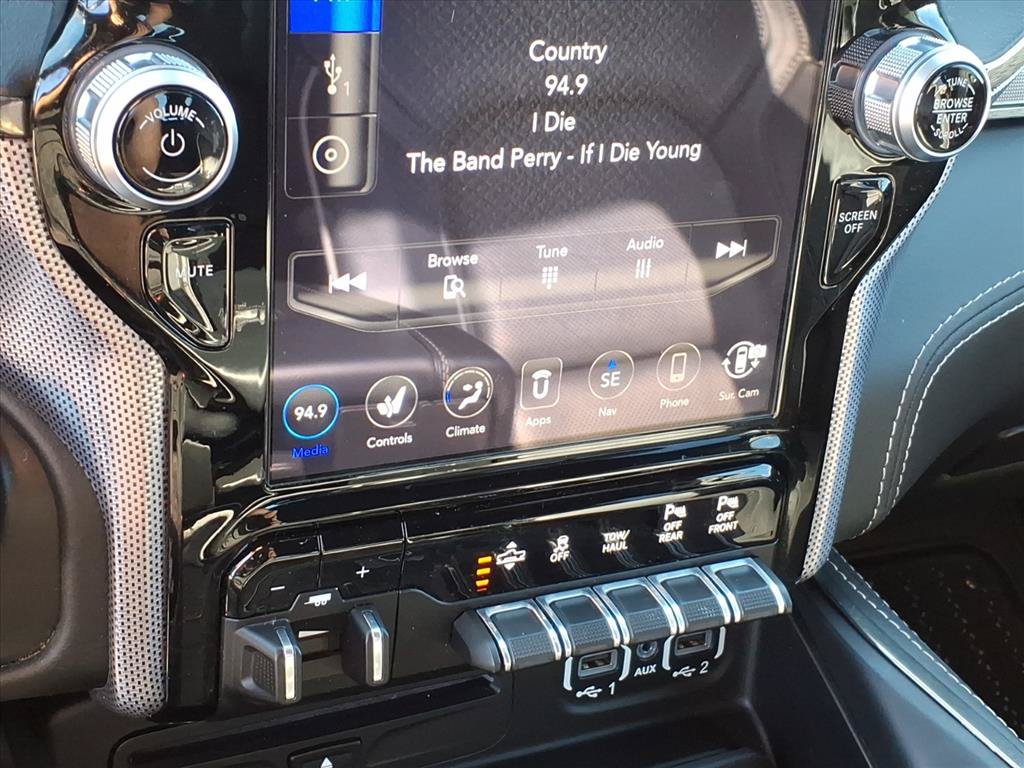 Used 2019 RAM 1500 Limited w/ Advanced Safety Group AWD/4WD image 31