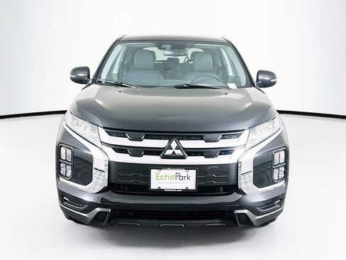 Used 2025 Mitsubishi Outlander Sport SE image 2