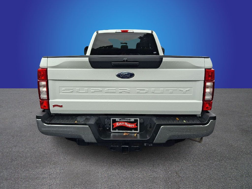 Used 2022 Ford F250 XLT AWD/4WD image 5