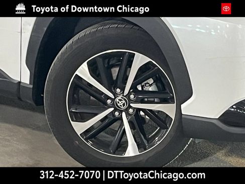 Used 2025 Toyota Corolla Cross AWD Hybrid w/ Convenience Package image 2
