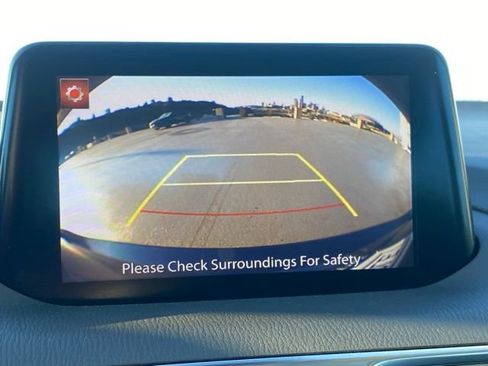 Used 2018 MAZDA MAZDA3 Grand Touring w/ Premium Equipment Package FWD image 13