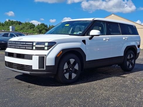 New 2026 Hyundai Santa Fe SE image 2