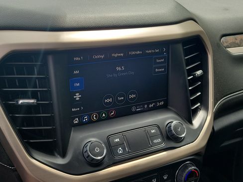 Used 2023 GMC Acadia Denali w/ Denali Ultimate Package AWD/4WD image 26