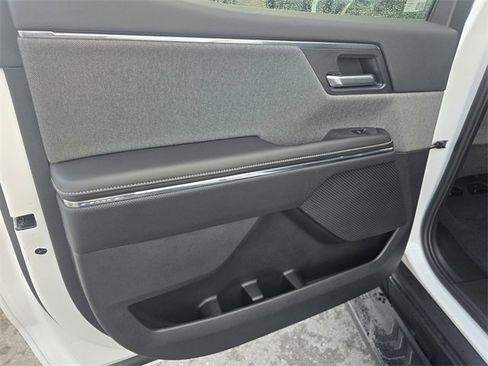 New 2026 GMC Sierra EV Elevation image 11