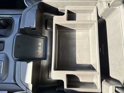 Used 2024 GMC Sierra 1500 AT4X image 18