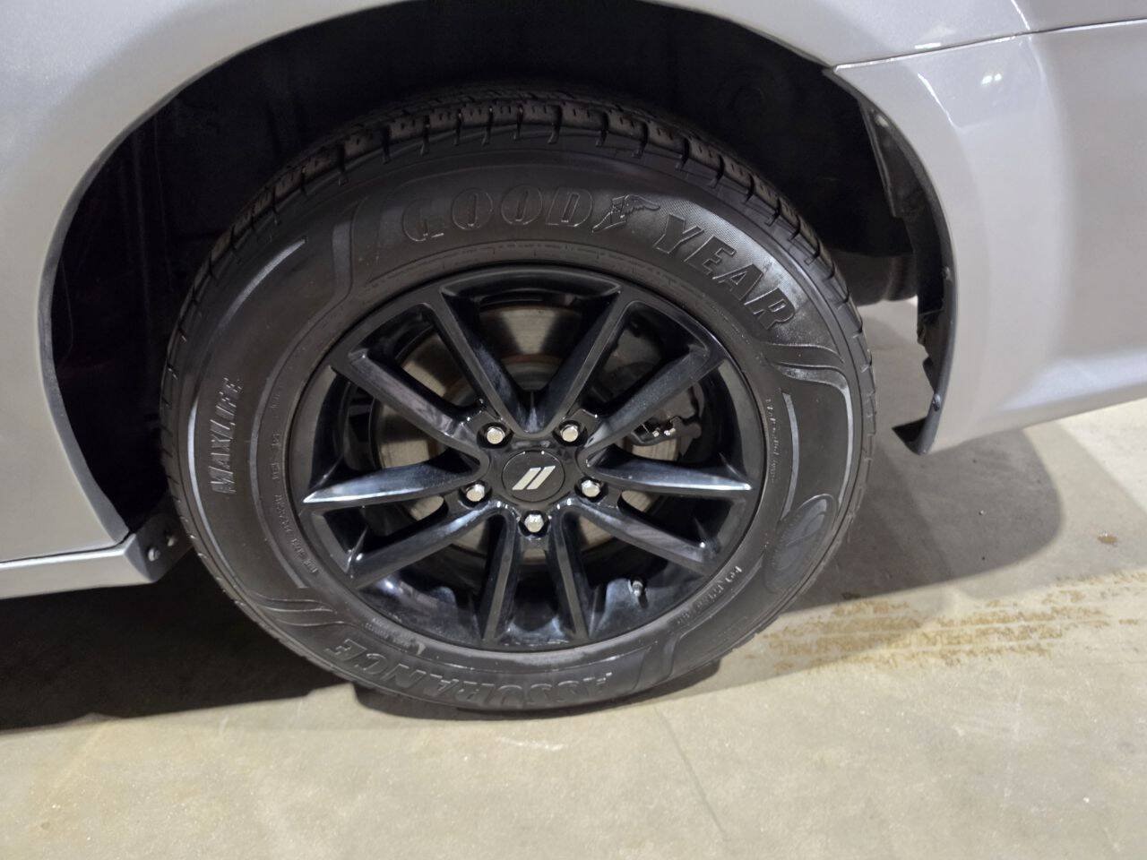 Used 2019 Dodge Grand Caravan GT FWD image 23