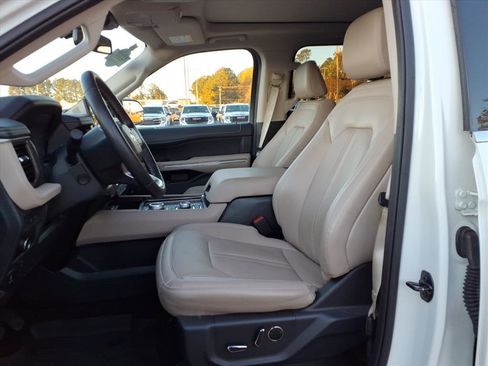 Used 2024 Ford Expedition Limited w/ Excursion Package image 20