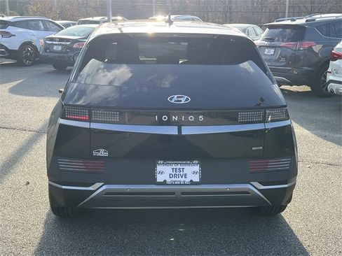 Certified 2023 Hyundai Ioniq 5 SEL image 6