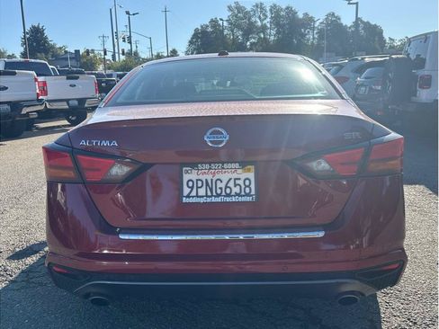 Used 2022 Nissan Altima 2.5 SR FWD image 6