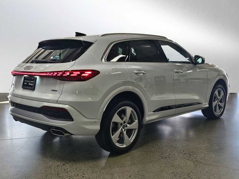 New 2025 Audi Q5 Premium Plus image 3