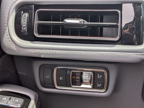 Used 2020 Lincoln Aviator Reserve w/ Equipment Group 201A AWD/4WD image 24