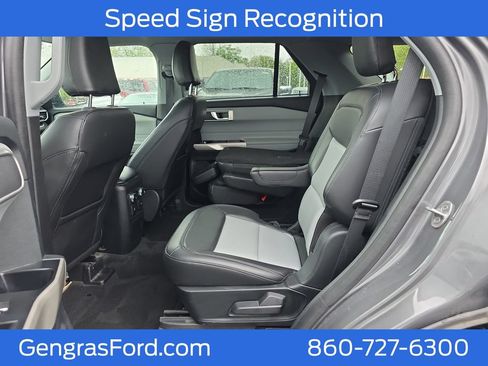 Certified 2023 Ford Explorer XLT w/ Equipment Group 202A AWD/4WD image 18