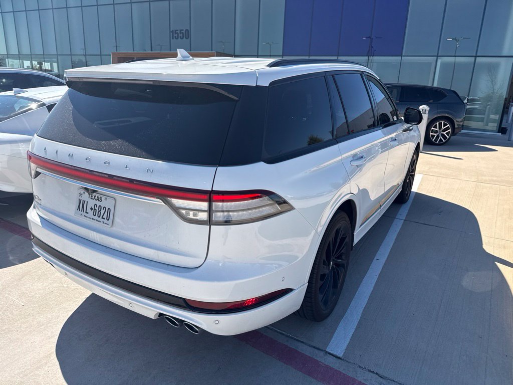 Used 2024 Lincoln Aviator Reserve w/ Jet Appearance Package AWD/4WD image 21