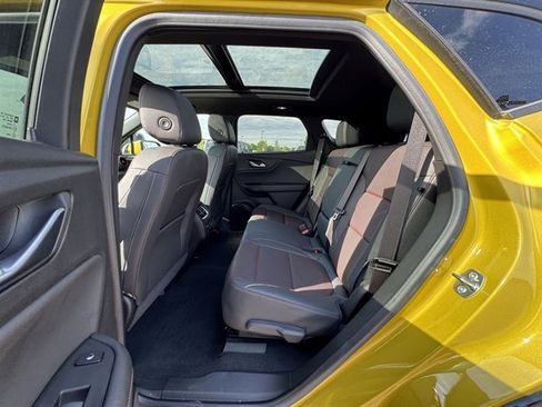 Used 2023 Chevrolet Blazer RS w/ Driver Confidence II Package AWD/4WD image 12
