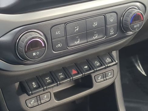 Certified 2022 Chevrolet Colorado ZR2 image 20