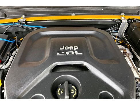 Used 2020 Jeep Wrangler Unlimited Sport S AWD/4WD image 36