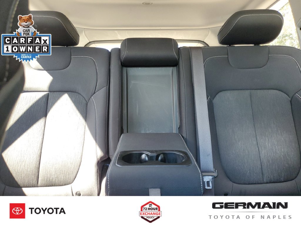 Used 2024 Jeep Grand Cherokee Laredo RWD image 30