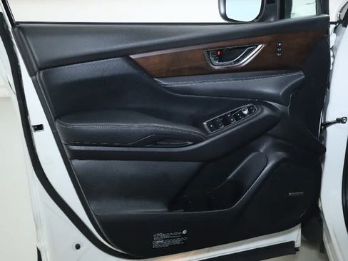 Certified 2023 Subaru Ascent Touring AWD/4WD image 17