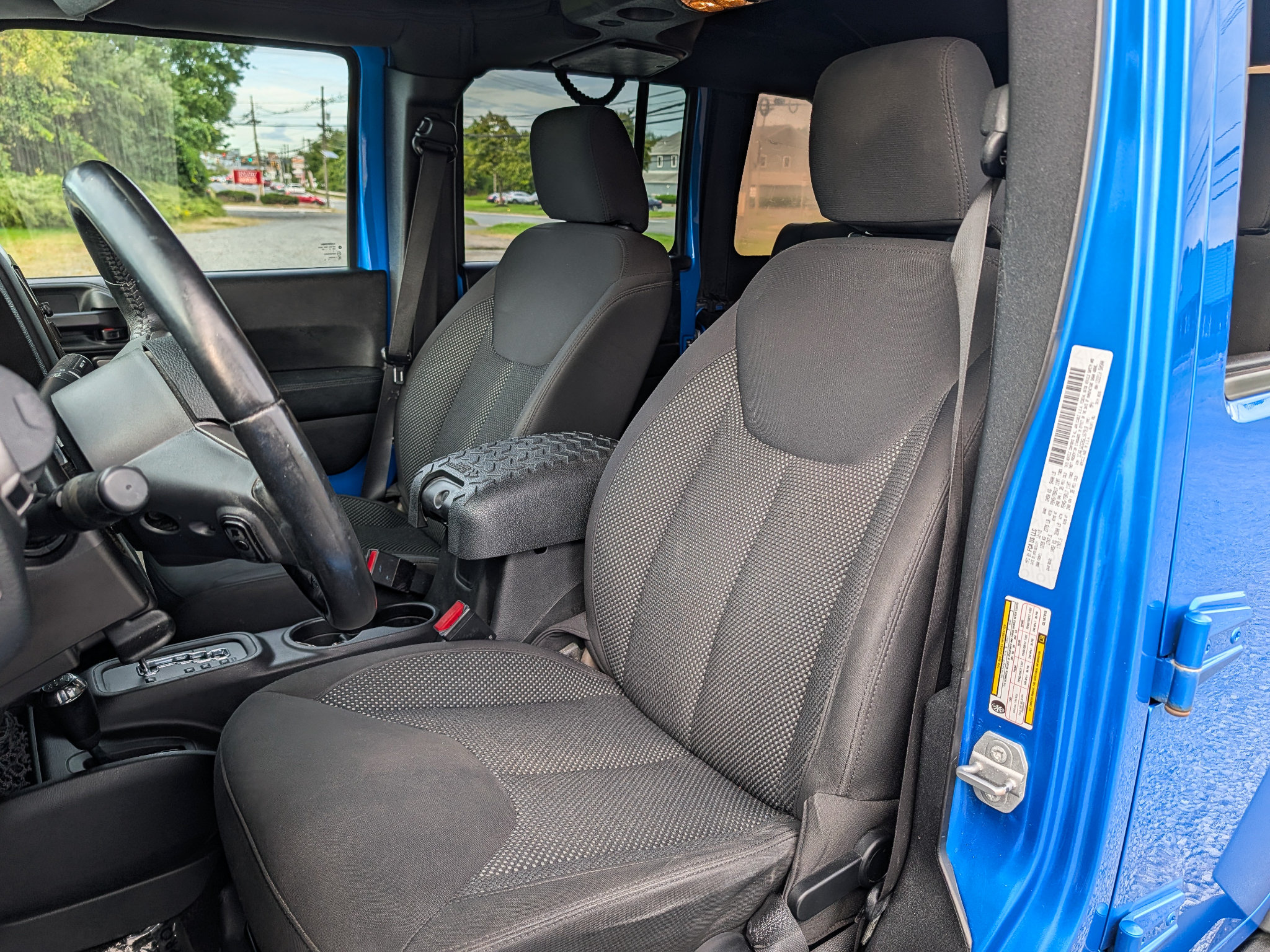 Used 2016 Jeep Wrangler Unlimited Sport AWD/4WD image 16