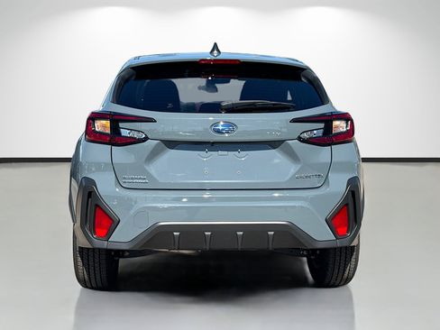 Used 2025 Subaru Crosstrek 2.0i image 4