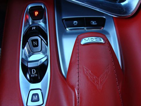 Used 2020 Chevrolet Corvette Stingray Premium Cpe w/ 3LT Preferred Equipment Group RWD image 21