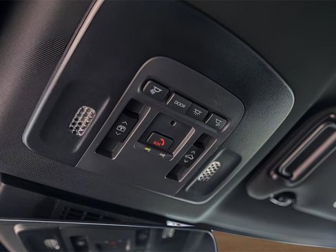 Used 2025 Toyota Camry XSE image 22