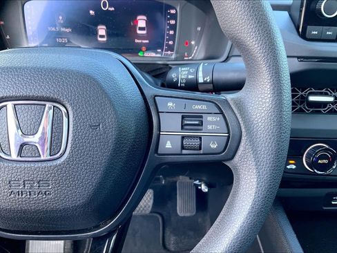 Used 2024 Honda Accord EX image 25