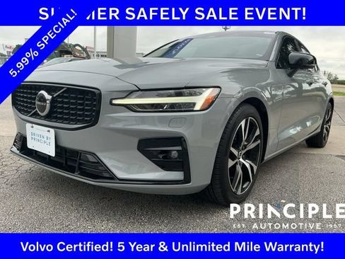 Certified 2025 Volvo S60 B5 Core FWD image 5