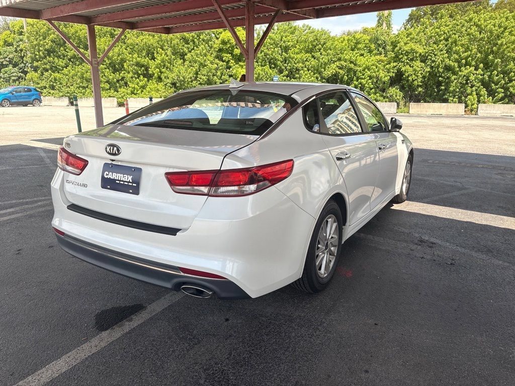 Used 2016 Kia Optima LX FWD image 4