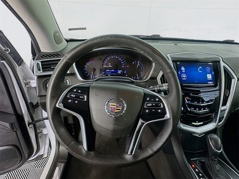 Used 2013 Cadillac SRX FWD image 11