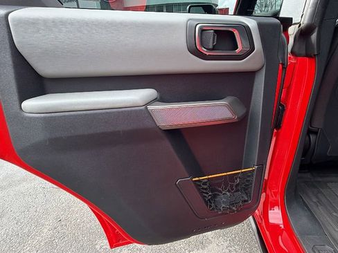 Used 2021 Ford Bronco Badlands image 14