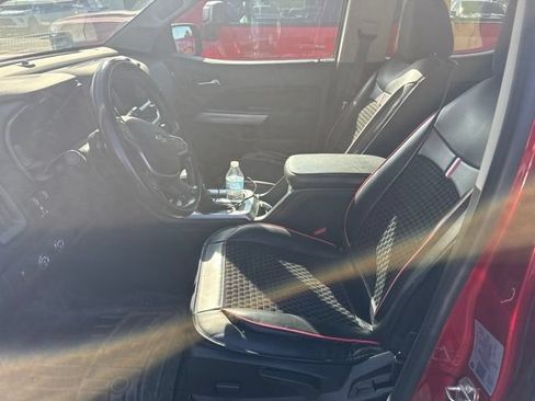 Used 2021 Chevrolet Colorado LT w/ Safety Package AWD/4WD image 13