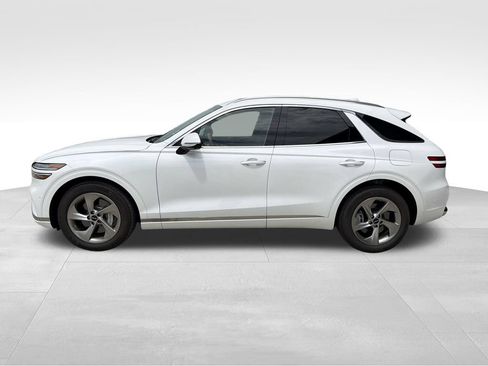 Certified 2026 Genesis GV70 2.5T Advanced AWD/4WD image 2