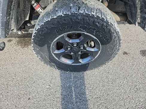 Used 2020 Jeep Gladiator Rubicon image 13