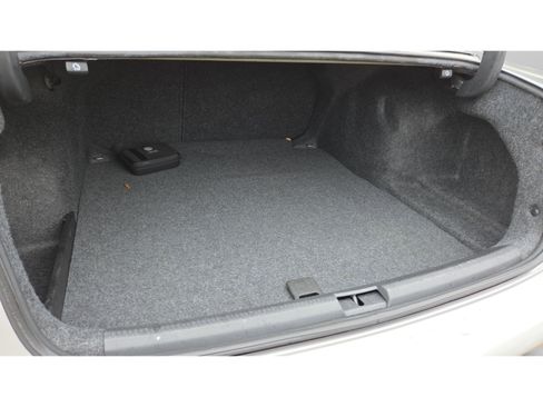 Used 2014 Volkswagen Passat 1.8T SE image 19