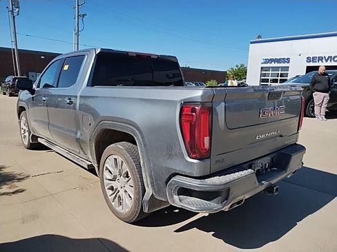 Used 2021 GMC Sierra 1500 Denali w/ Denali Ultimate Package AWD/4WD image 9