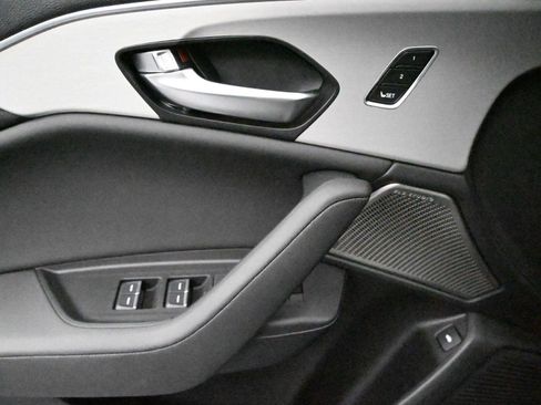 Certified 2025 Acura TLX w/Tech image 8