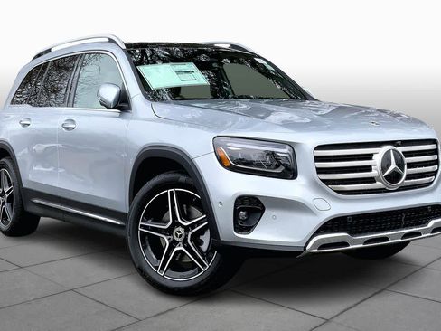 New 2026 Mercedes-Benz GLB 250 4MATIC image 2