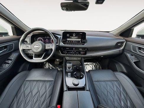 Used 2023 Nissan Rogue Platinum w/ Platinum Premium Package image 13