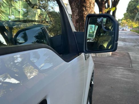 Used 2018 Ford F150 XLT image 13