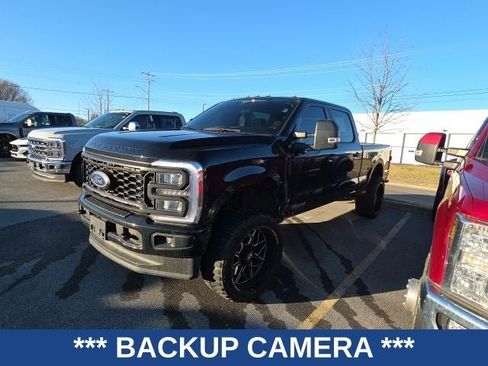 Used 2025 Ford F250 XL w/ STX Appearance Package image 3