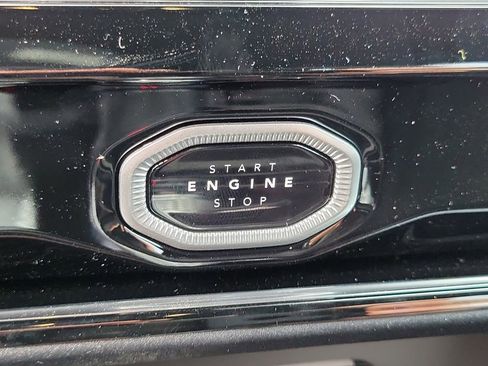 New 2026 Jeep Grand Cherokee Limited AWD/4WD image 8