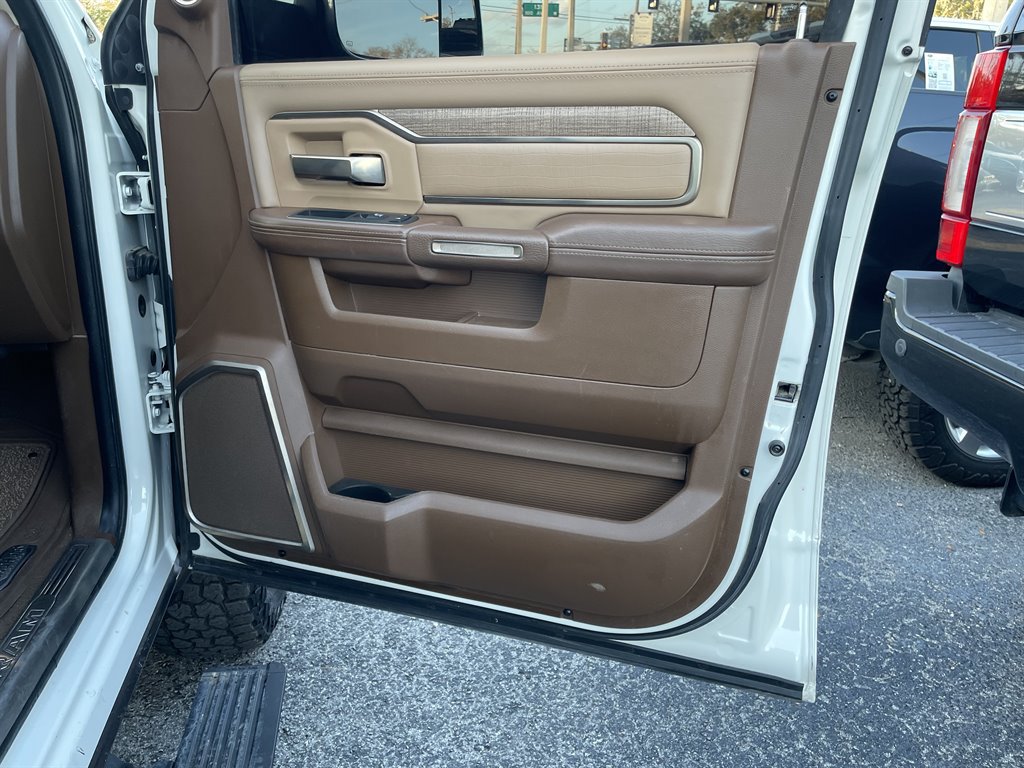 Used 2019 RAM 3500 Limited AWD/4WD image 41