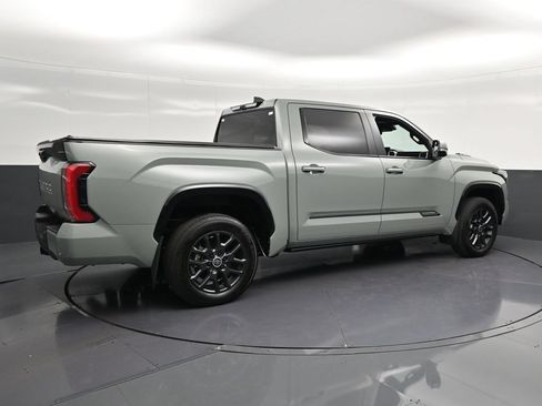 Used 2024 Toyota Tundra Platinum AWD/4WD image 3