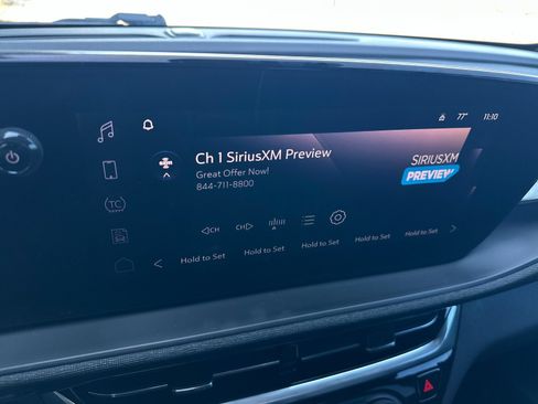 Used 2024 Buick Envista Sport Touring w/ Convenience II Package FWD image 18